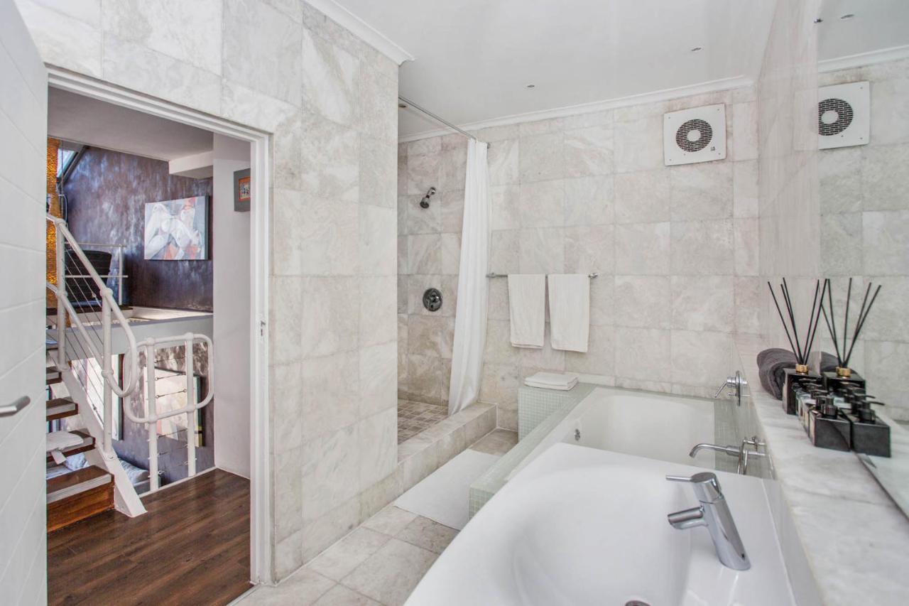 Manhattan Lofts Apartment *